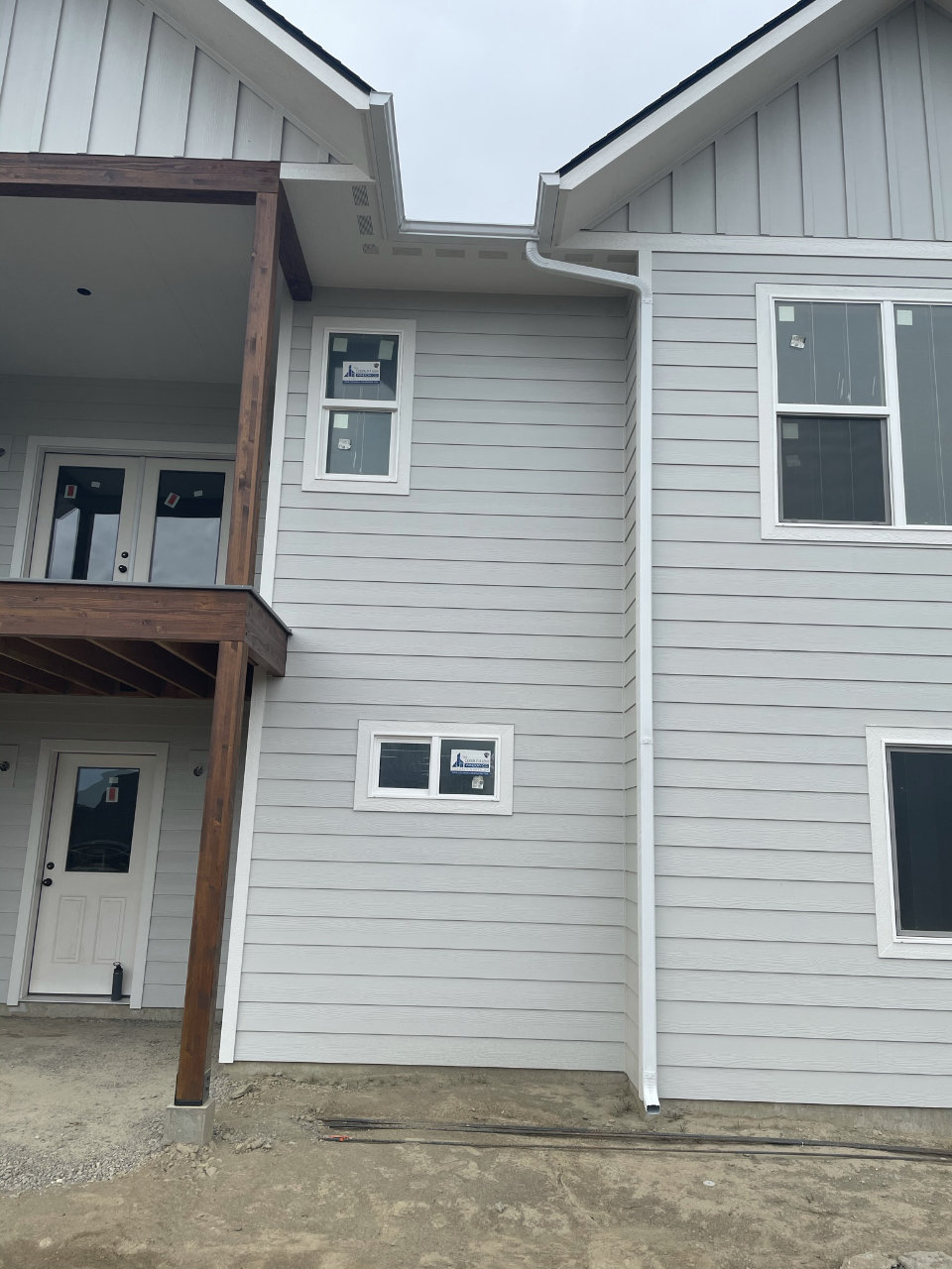 Completed seamless gutter system on home